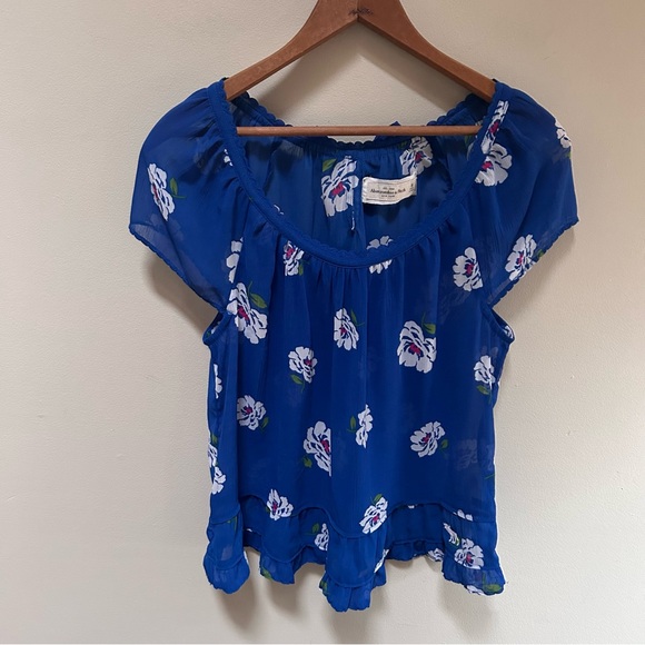 Abercrombie & Fitch~ Blue Floral Sheer Chiffon Tie Bow Ruffle Shirt in Medium - Picture 1 of 12